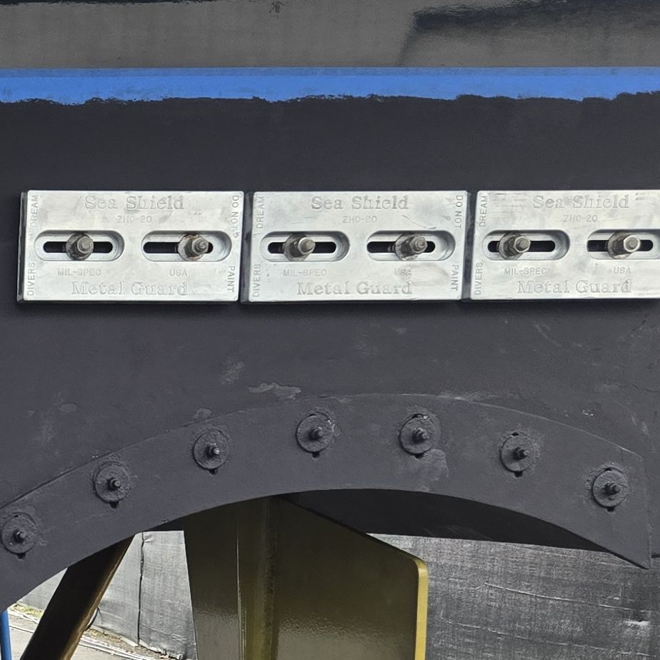 New hull anodes installed